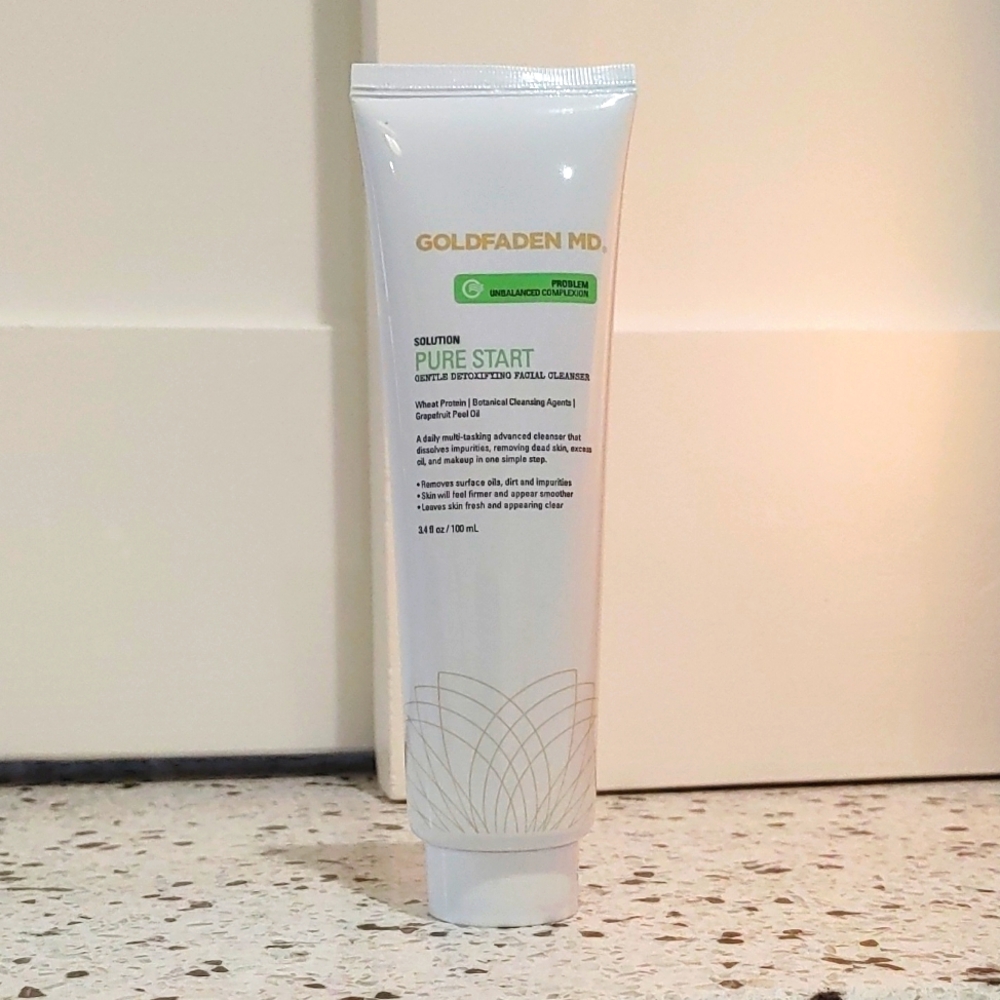 Goldfaden Pure Start Gentle Detoxifying Facial Cleanser, 100 ml